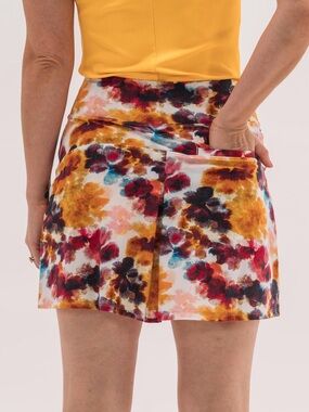 NWOT FORAY GOLF Abstract Floral Skirt